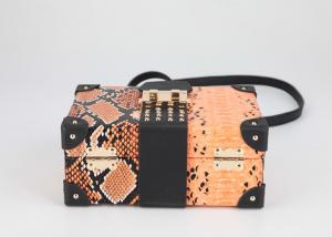 Best New style snake pattern PU leather hard case clutch purse with shoulder strap wholesale