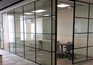 Best ISO Modern Half Height Glass Cubicle Dividers  , Boss Office Partition Wall wholesale