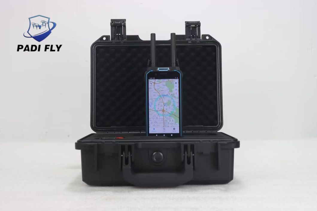 300MHz-6GHz Drone Detector with Drone Location 3km Long Range Detection Range Map Display