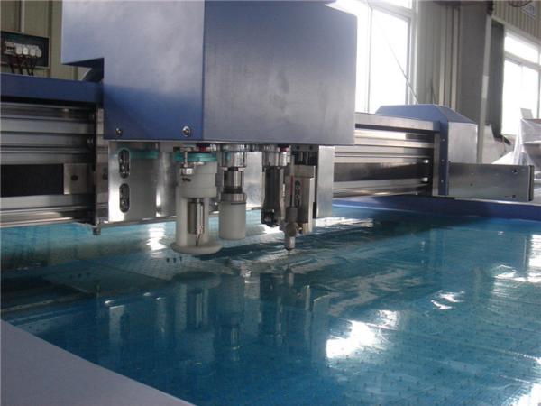 Cheap Computerized PP Sheets Box Cutting Machine 5.5 Kw Vacuum Customized Size for sale
