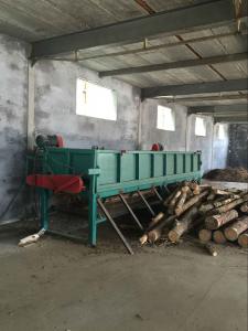 Best Mobile Wood Debarker Wood Peeling Machine Debarker Pine Wood Logs wholesale