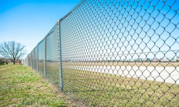 Cheap PVC Diamond Mesh Garden Chain Link Fence 40mmx40mm for sale