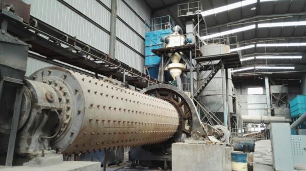 Cheap 300 - 2500 Mesh Ultrafine Ball Grinding Mill With Advanced Classifying System for sale