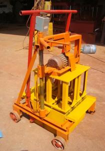 Hand Operating Block Machine/Manual Paving Block Making Machines 2-45 China Price