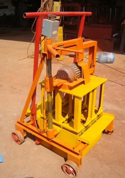 Cheap Hand Operating Block Machine/Manual Paving Block Making Machines 2-45 China Price for sale
