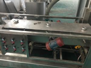 Fluidized Vibrating Continuous Dry / Wet Granulation Machine With Spray Clean Ball Device