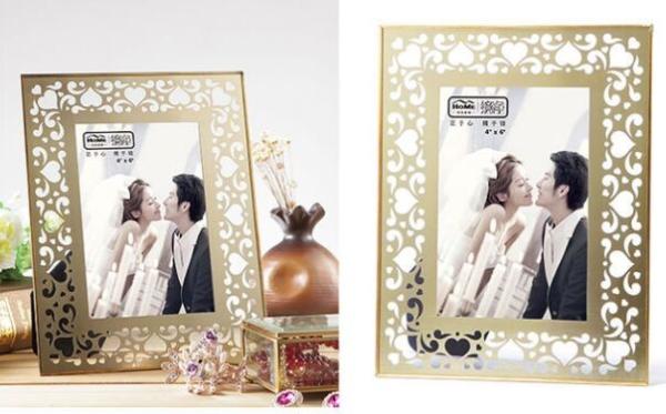 Cheap Clear Double Glass Photo Frame , Glass And Metal Picture Frames For Store Decor for sale