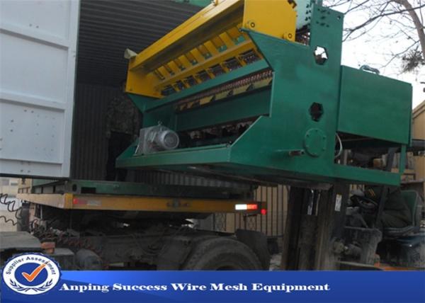 Cheap Reinforcing Bar Wire Fence Machine / Crimped Wire Mesh Machine Customized Color for sale