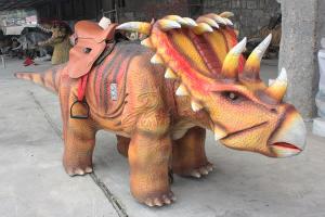 China Interactive Robotic Walking Triceratops Dinosaur Rides For Playground on sale