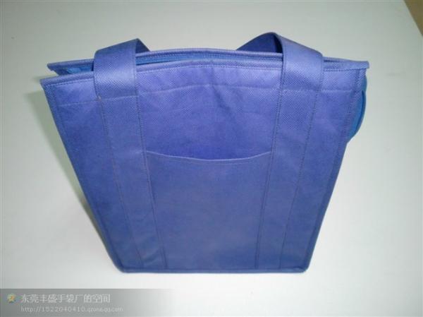 Cheap Eco Friendly Insulated Cooler lunch Bag PEVA Material 25 * 20 . 5 * 16 . 5CM for sale