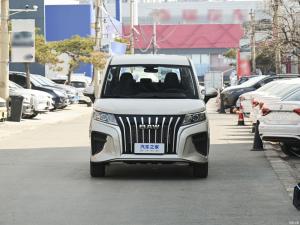 China New MPV Vehicles BAW M7 Max Speed 140km/H Multi Purpose Vehicle on sale