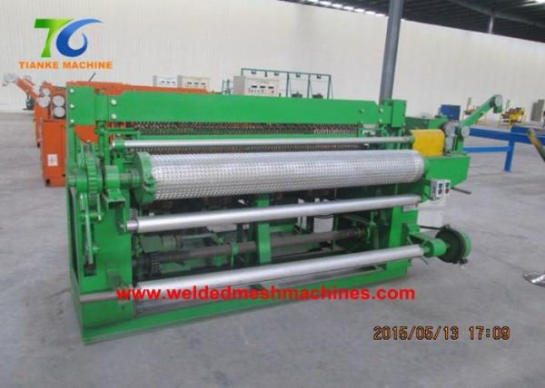 Cheap 2.2mm Welded Wire Mesh Machine 3/8" Fencing Net Making Machine for sale
