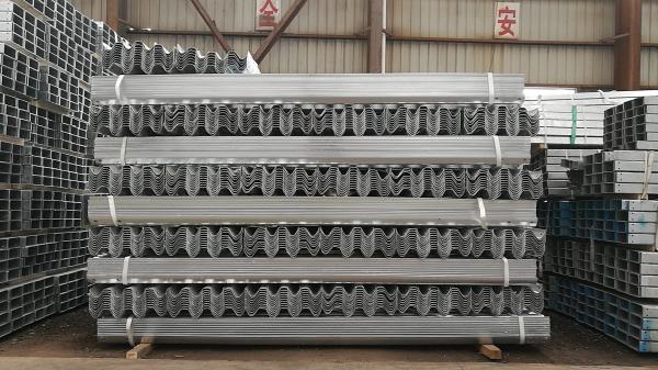 Cheap 4320*310*83*3mm Galvanized Guard Rail for sale