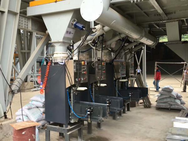 Cheap Low Noise Auto Bagging Machines , Valve Bag Packer Usage In Chemical Field for sale
