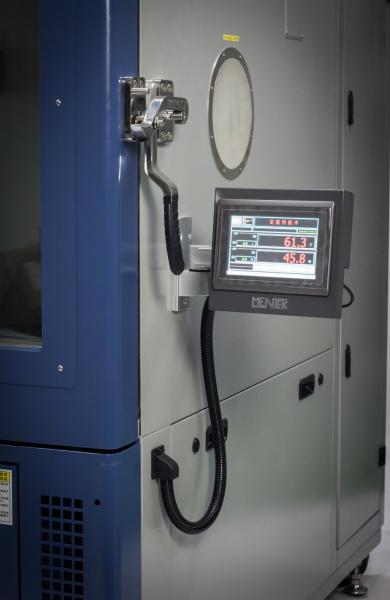 Cheap 4 Casters Temperature Testing Equipment , Low Temperature Test Chamber for sale