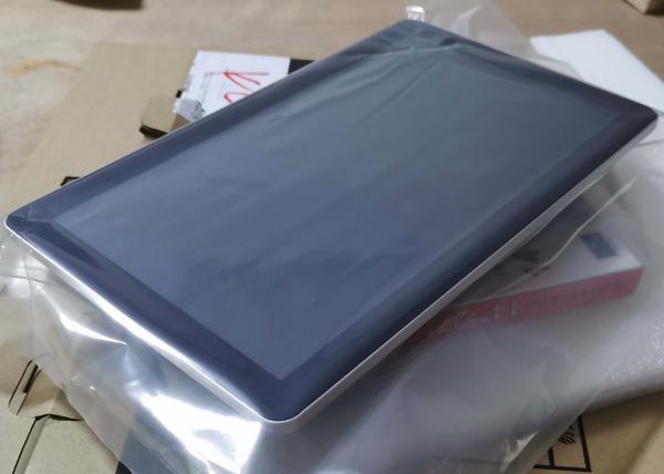 Cheap Windows/Android Tablets with customized plsatic and metal cases customized function with special interfaces for sale