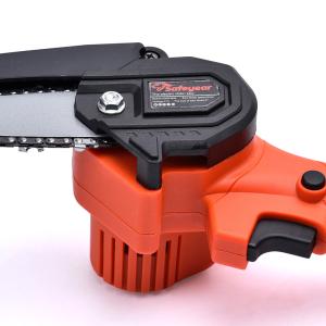 China 4500r/Min Rechargeable Handheld Chainsaw 1300mAH Battery Pruning Chainsaw on sale