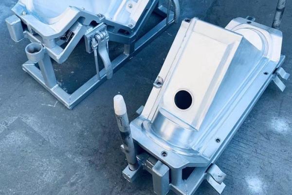 Cheap DIN / ASTM Standard Rotational Moulding Tools UG CAD Design Software for sale