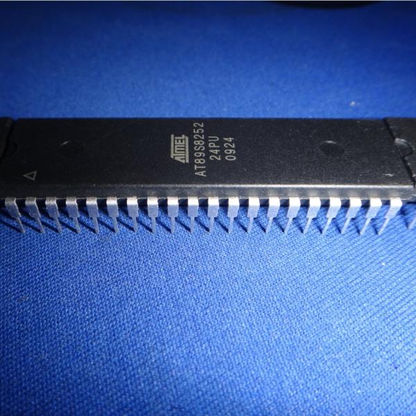 Cheap AT89S8252-24PU DIP Micro Controller Chip Original for sale