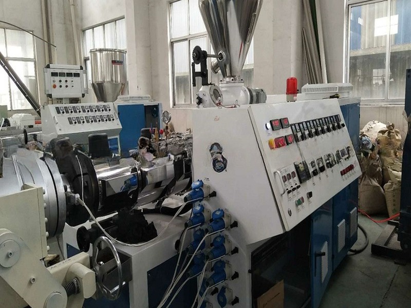 PP PE Pipe Making Machine Line HDPE Pipe Extrusion Machine