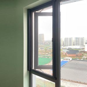 Best Durable Aluminum Frame Retractable Screen Window with Fiberglass Screen wholesale