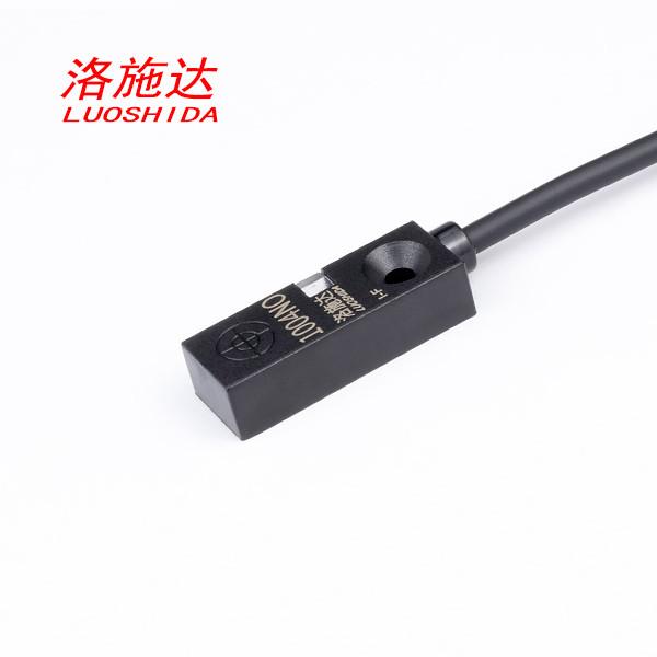 Plastic Rectangular Inductive Proximity Sensor Switch Q10 High Speed With Cable