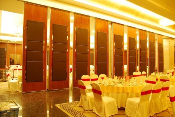 Cheap Custom Fireproof Material Sliding Partition Walls For Banquet Hall for sale