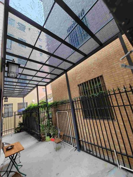 Cheap Polycarbonate Custom Waterproof Garden Canopy Easy Assembly Rust Resistant for sale