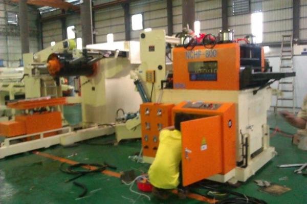 Cheap Motorized Servo Feeder Machine Zigzag Manual Decoiler Machine for sale