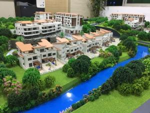 Best 1 / 100 Scale Architecture House Model Abs / Arylic Plastic Material 2 * 1 . 8M wholesale