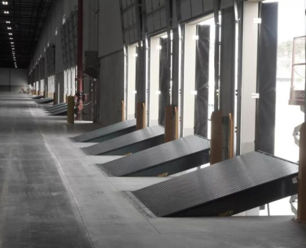 Cheap Enhanced Safety Mechanical Loading Dock Leveler With Customizable Lip for sale