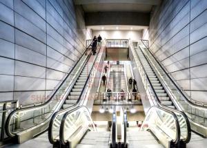 China Automatic Induction Moving Walk Escalator Efficient For Large Passenger on sale