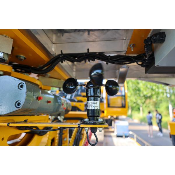 Mobile Telescopic Boom Work Platform