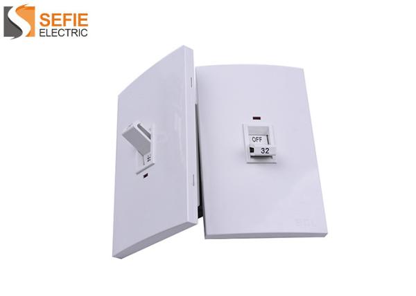 Cheap 1.5KA Overload Three Pole Circuit Breaker With Cover NT50-2 White Color for sale