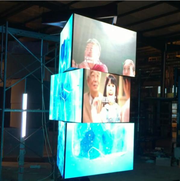 Cheap High resolution Circle Rotate full color triangle LED screen prices for sale