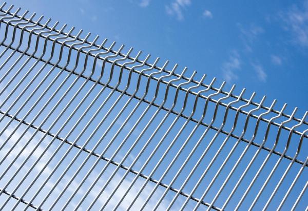 Cheap 1m Length Steel Garden Fence Panels , 3.5mm Diameter Galvanized Mesh Wire Fencing for sale