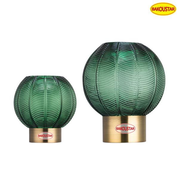 Cheap Sprayed Lantern Shaped Leaf Textured Glass Vase Hand Blown for sale
