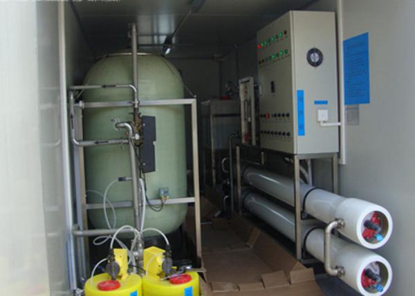 Cheap Containerized Brackish reverse osmosis water treatment plant for  drinking 6m3 / hour for sale