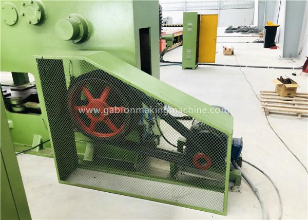 Cheap Professional Hexagonal Wire Netting Machine 3 Twist Smooth Running Gabion Net Machine for sale