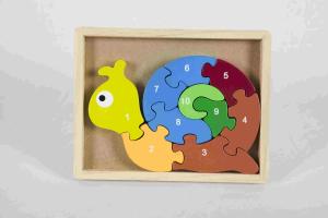 Eco Friendly Soild Wood Number Snail Puzzle Game For Nature Home / Classroom