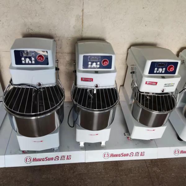 Cheap 120r/Min Cast Iron Bakery Spiral Dough Mixer 12kg Capacity for sale