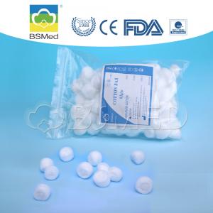 Best 100% Pure Sterile Cotton Wool Balls Small Size Non - Irritating For Hospital wholesale