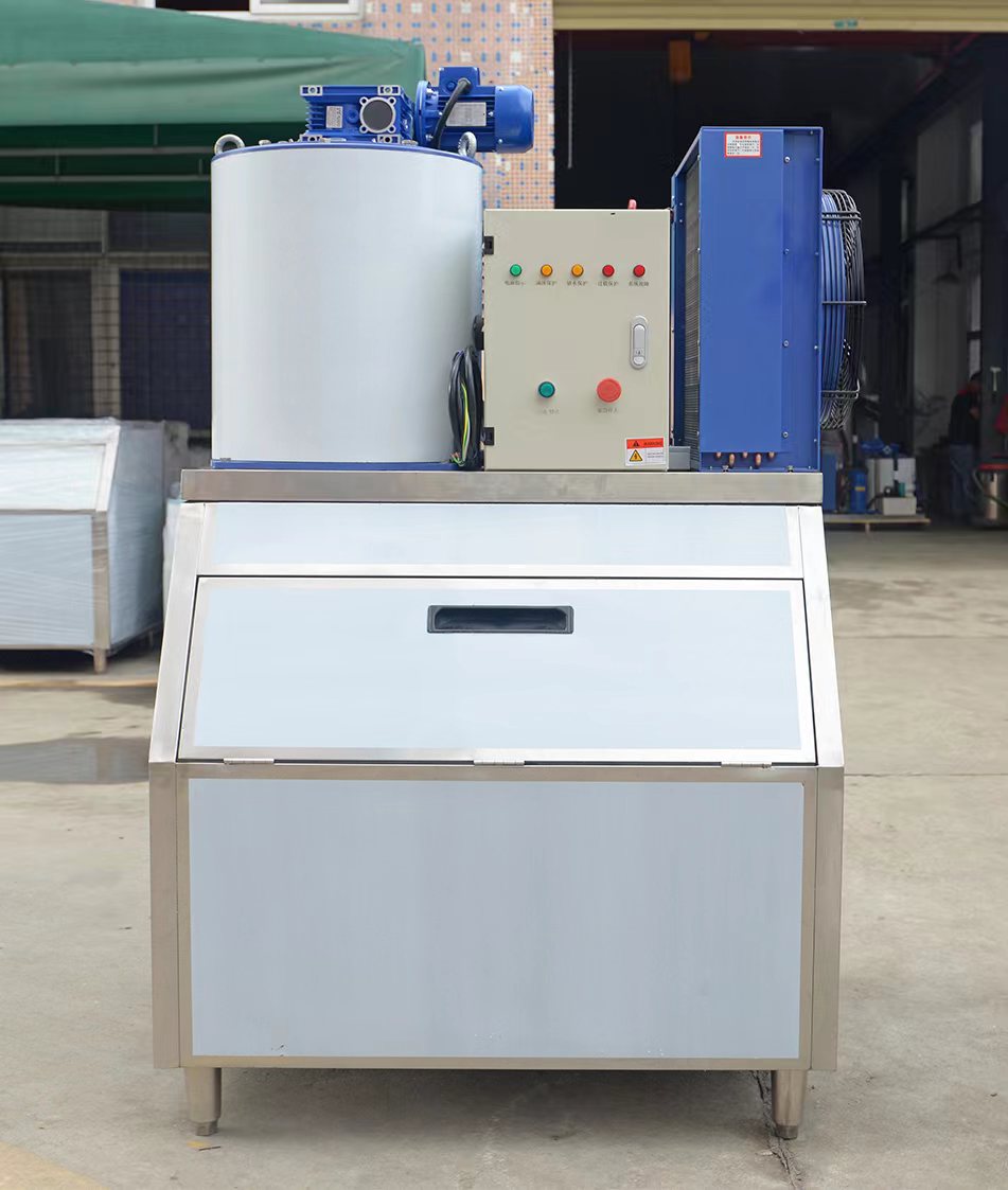 8.6 kw Refrigerating Capacity Big Block Commercial Flake Ice Machine for Business Beverage