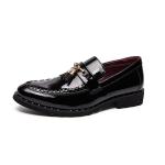 China OEM Mens Leather Slip On Dress Shoes Rubber Bottom Men'S Tassel Dress Loafers for sale