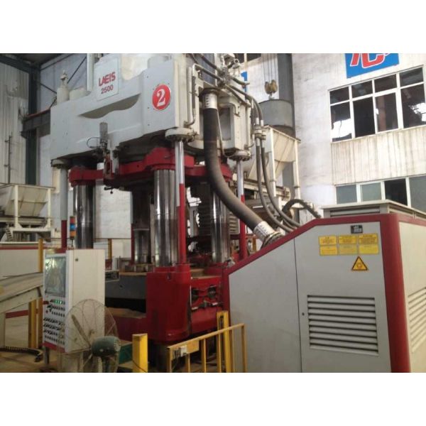 Good Wear Resistance and High Purity Corundum Brick for Glass Furnace / Gas Furnace