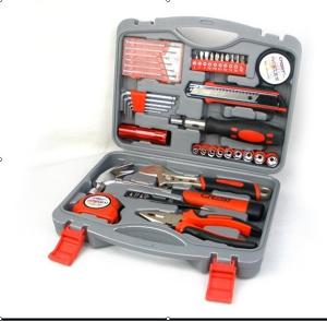 39 pcs household tool set ,with pliers ,wrench ,hammer ,ratchet handle ,hex key ,knife .