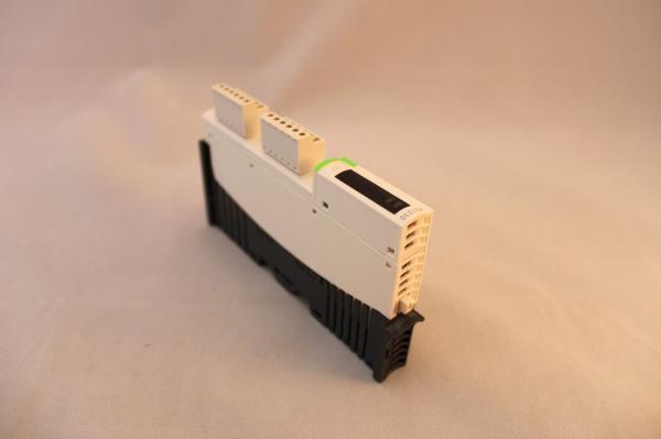 Cheap Schneider Electric Advantys, Standard Analog Input Module STBAC11230 Modicon STB distributed I/O solution brand-new for sale