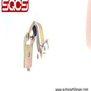 China Automotive Door Latches Oem A9047600447 9047600447 Sliding Door Roller Guide For Mercedes Sprinter 904 on sale