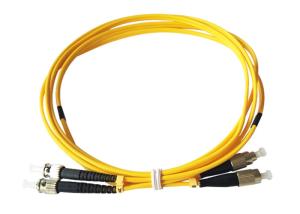 China Waterproof Single Mode Fiber Patch Cord PVC / LSZH Jacket 0 . 3dB Insertion Loss on sale