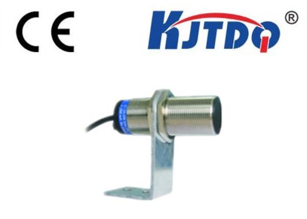 Cheap M30 Compact Gear Speed Sensor Switching Transducer Output 18 Months Warranty for sale